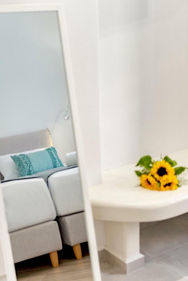 Aelion Villa Vari  Bagian luar foto